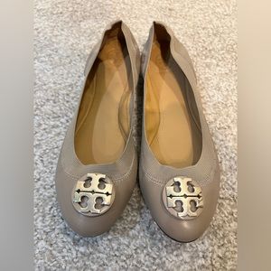 Tory Burch ballet flat